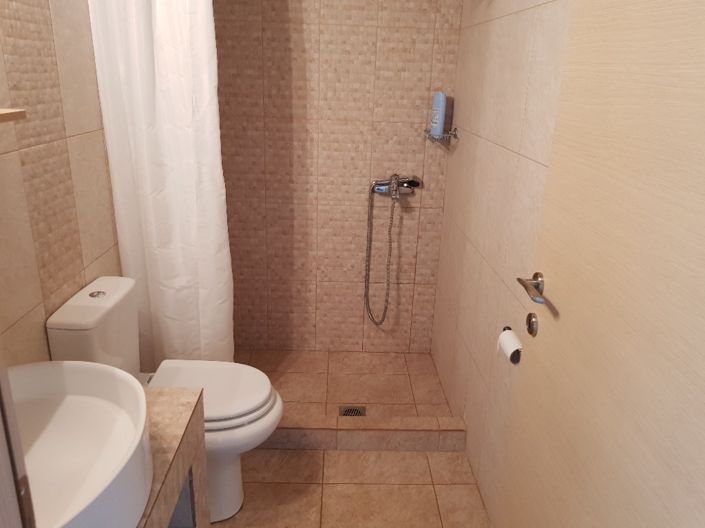 Image No.14-3 Bed Maisonette for sale