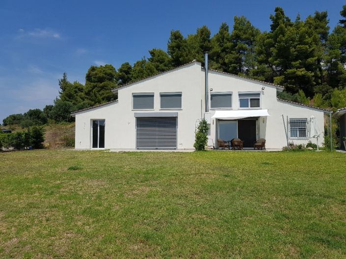 Image No.20-3 Bed Maisonette for sale