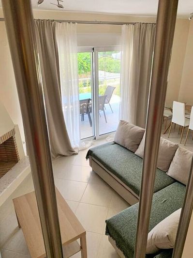 Image No.7-2 Bed Maisonette for sale