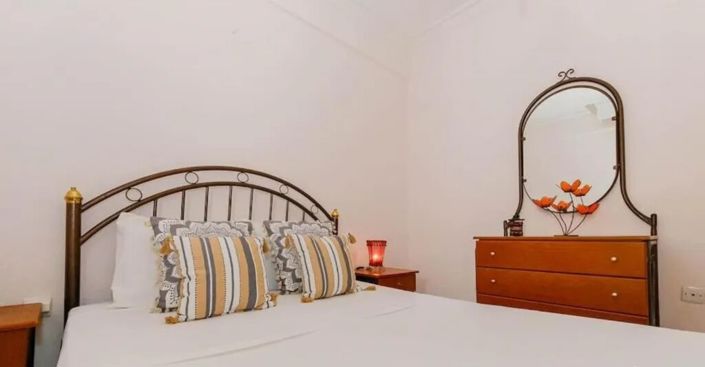 Image No.11-1 Bed Flat for sale