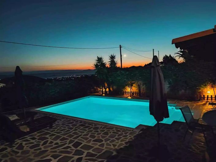 Image No.2-4 Bed Property for sale