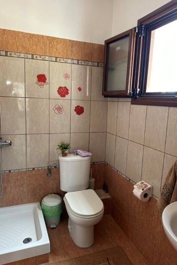 Image No.25-3 Bed Maisonette for sale