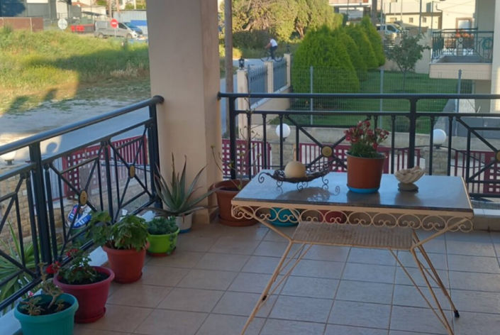 Image No.26-3 Bed Maisonette for sale