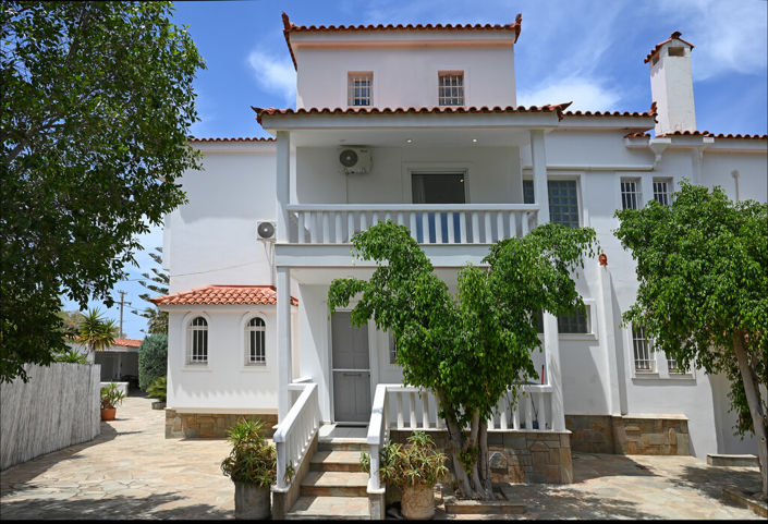 Image No.8-5 Bed Villa for sale