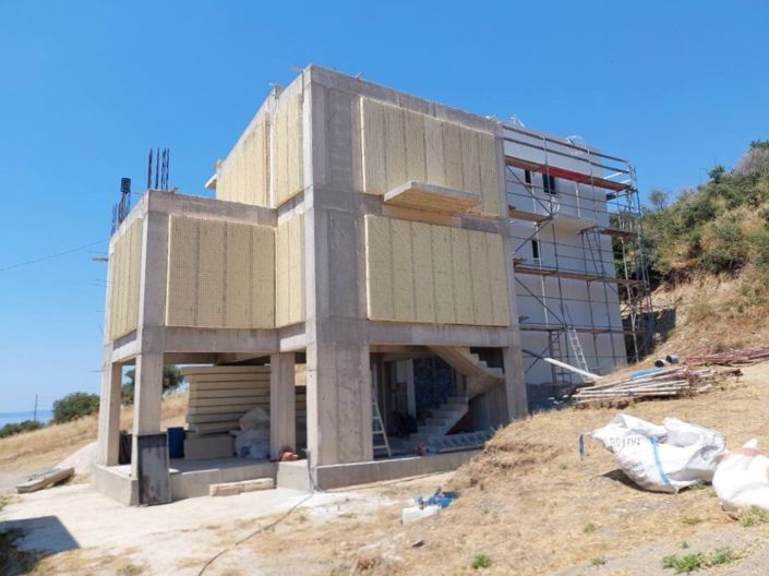 Image No.12-3 Bed Maisonette for sale