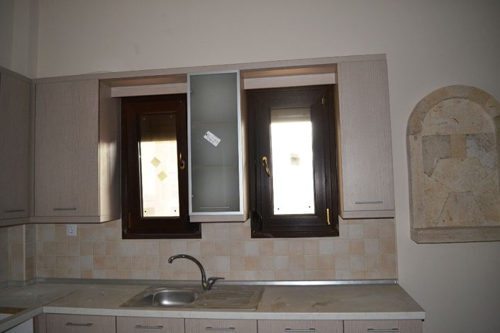 Image No.11-4 Bed Maisonette for sale