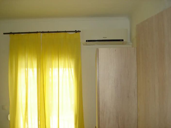 Image No.13-1 Bed Flat for sale