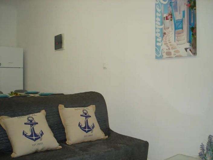 Image No.20-1 Bed Flat for sale