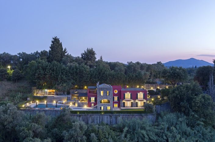 Image No.4-6 Bed Villa for sale