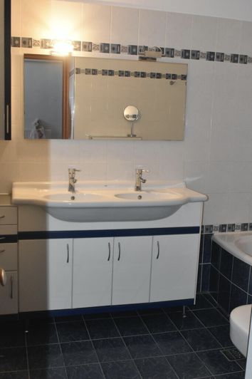 Image No.21-3 Bed Maisonette for sale