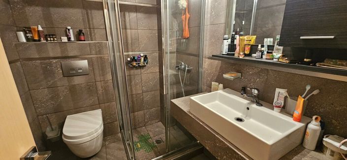 Image No.18-5 Bed Villa for sale