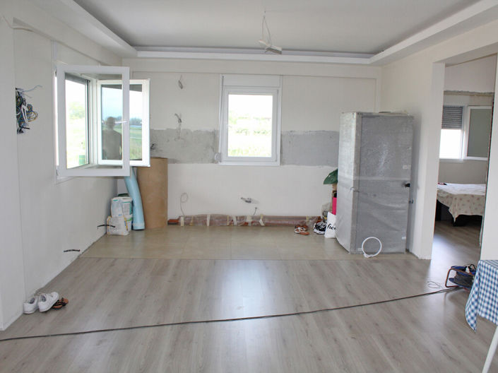 Image No.4-2 Bed Property for sale