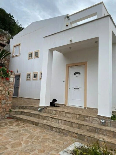 Image No.13-4 Bed Property for sale