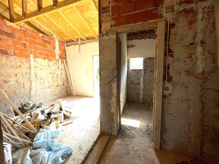 Image No.24-2 Bed Property for sale