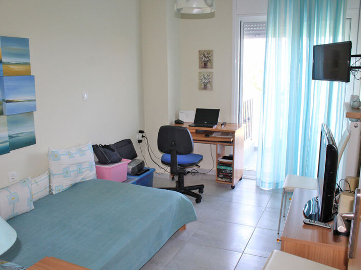 Image No.14-3 Bed Property for sale