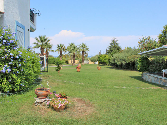 Image No.21-3 Bed Property for sale