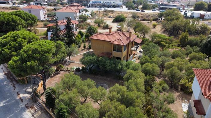 Image No.2-4 Bed Villa for sale