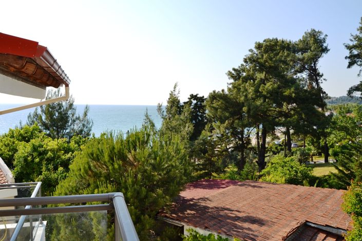 Image No.20-3 Bed Maisonette for sale