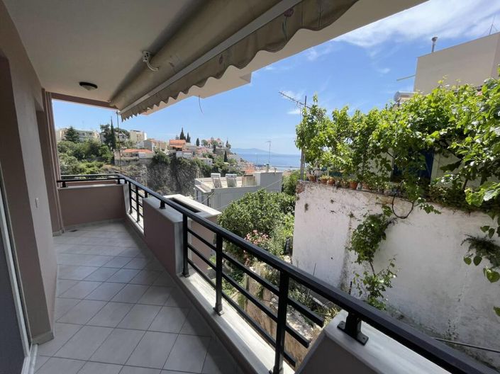 Image No.10-3 Bed Maisonette for sale