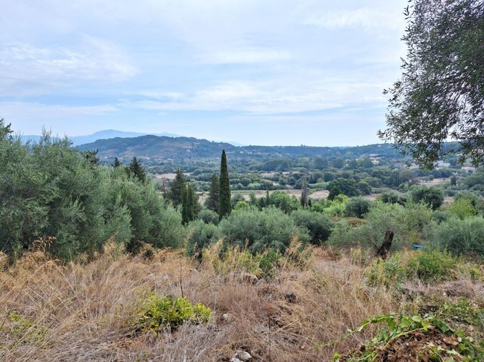 Image No.27-3 Bed Property for sale