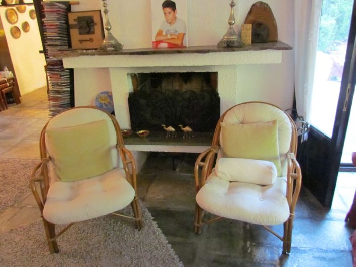 Image No.15-2 Bed Property for sale