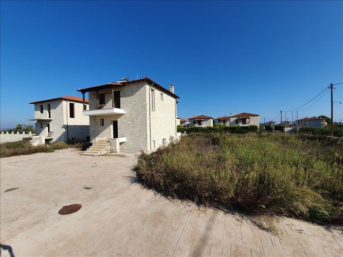 Image No.5-5 Bed Property for sale