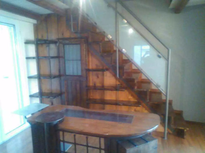 Image No.17-6 Bed Property for sale