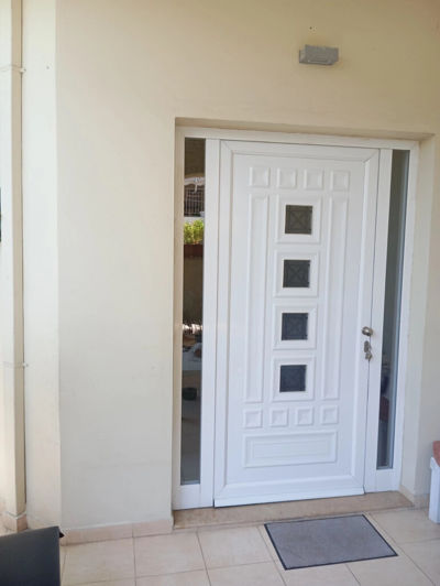 Image No.4-6 Bed Property for sale