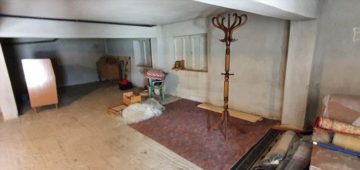 Image No.19-3 Bed Property for sale