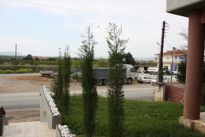 Image No.4-3 Bed Property for sale