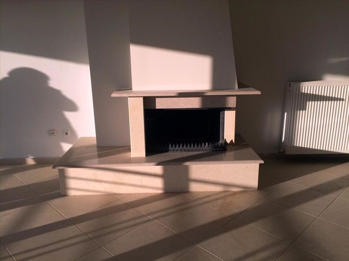 Image No.7-2 Bed Flat for sale