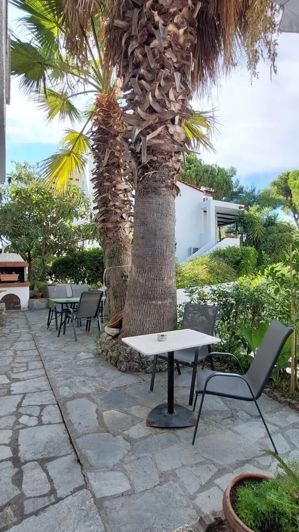 Image No.7-2 Bed Maisonette for sale