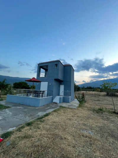 Image No.18-2 Bed Property for sale