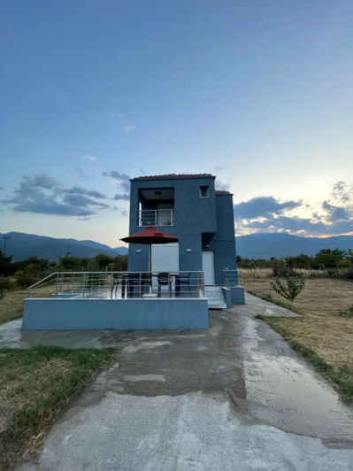 Image No.20-2 Bed Property for sale