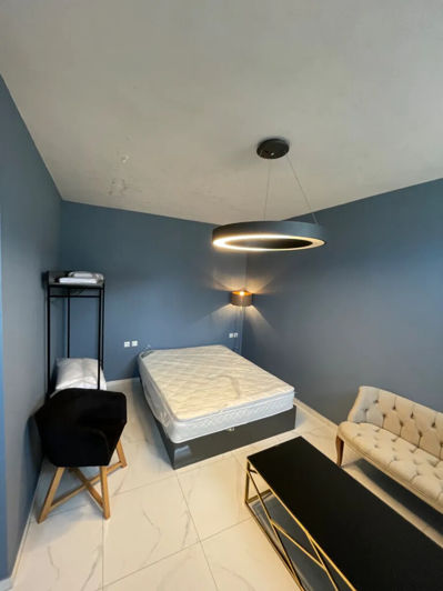 Image No.7-2 Bed Property for sale