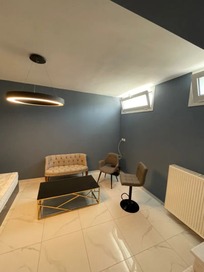 Image No.8-2 Bed Property for sale