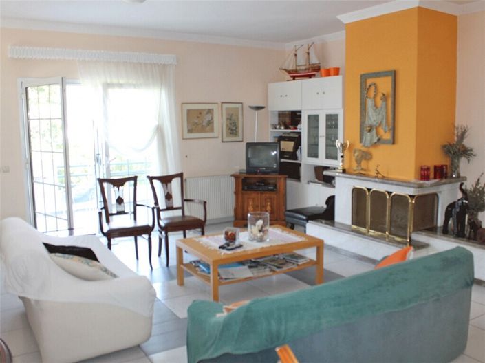 Image No.5-4 Bed Property for sale