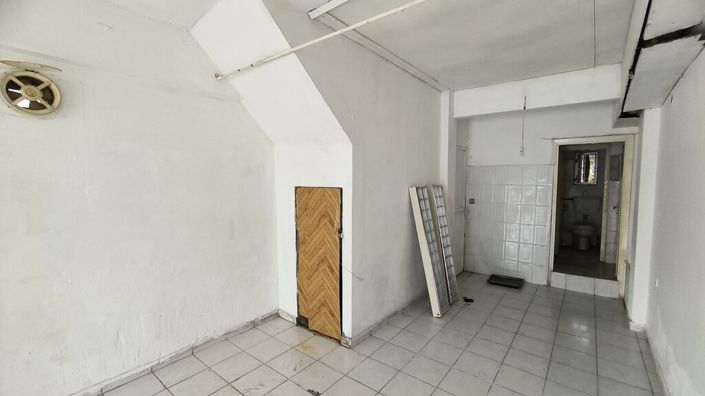 Image No.15-2 Bed Flat for sale