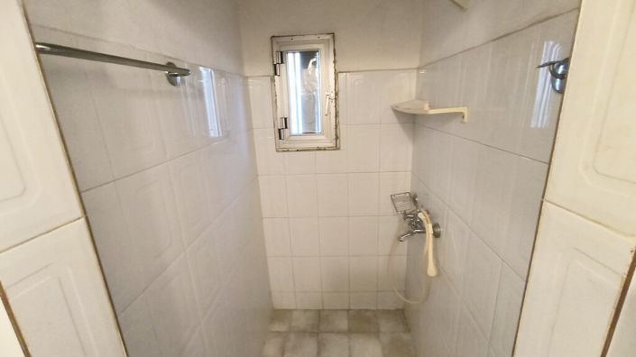 Image No.19-2 Bed Flat for sale