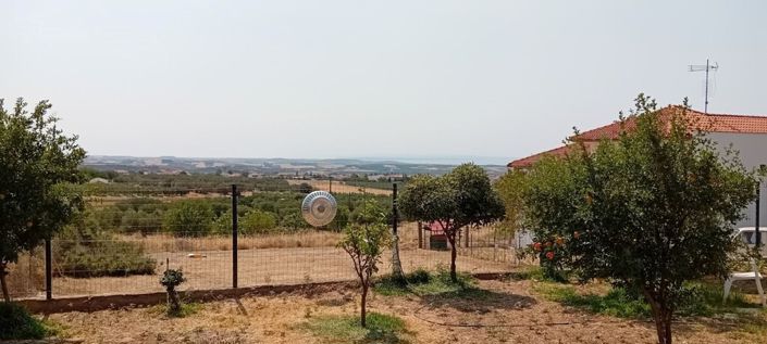 Image No.11-2 Bed Property for sale