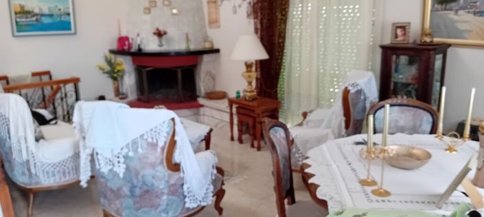 Image No.9-2 Bed Property for sale