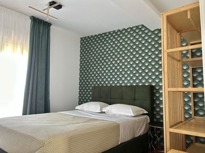 Image No.23-3 Bed Property for sale