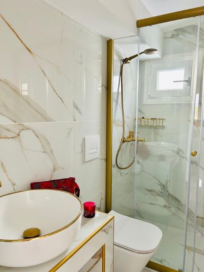 Image No.29-3 Bed Property for sale