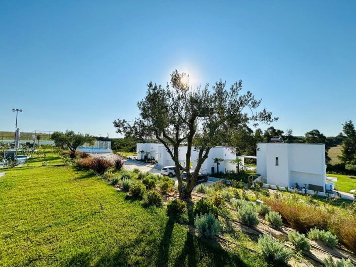 Image No.6-3 Bed Property for sale