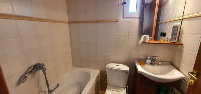 Image No.21-4 Bed Maisonette for sale