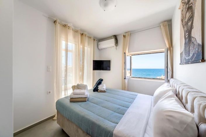 Image No.11-2 Bed Villa for sale