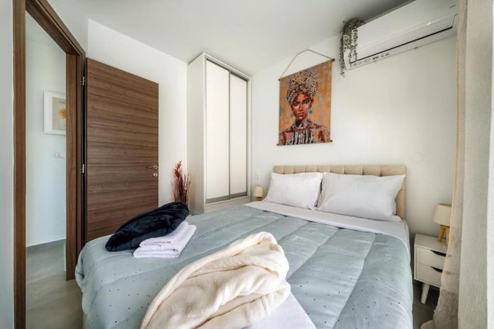 Image No.15-2 Bed Villa for sale