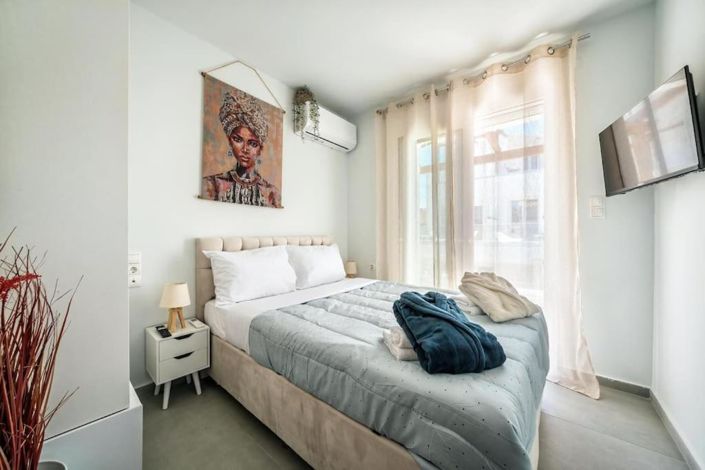 Image No.16-2 Bed Villa for sale