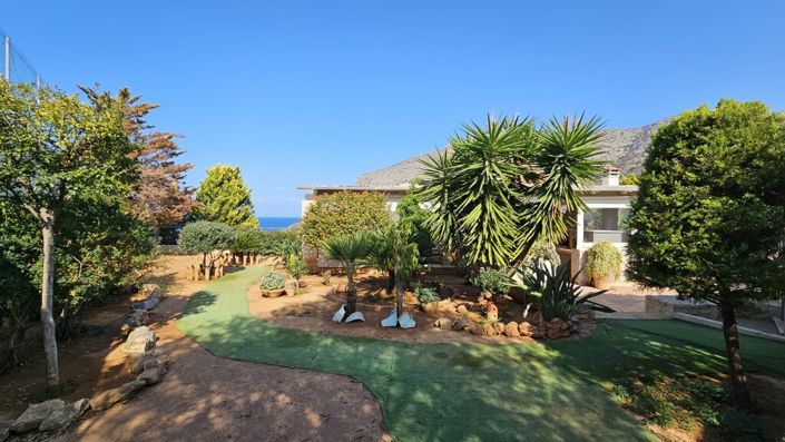 Image No.19-3 Bed Villa for sale