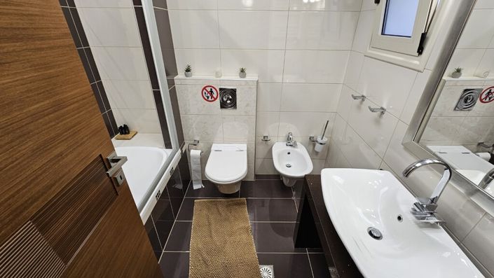 Image No.22-3 Bed Villa for sale